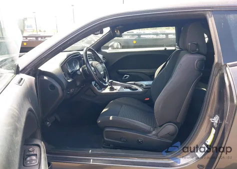 2016 Dodge Challenger Sxt из США, поврежденный, VIN 2C3CDZAG3GH250084